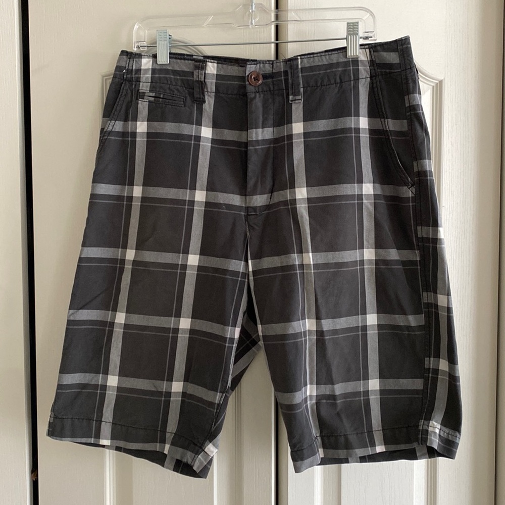 American Eagle Outfitters Shorts - Pattern - Black, Gray, White - Size 32